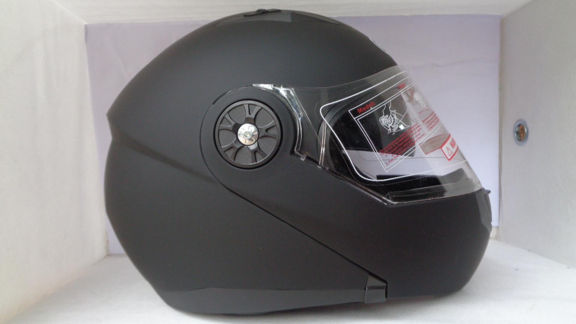 Mũ bảo hiểm gxt 2016 lật hàm - huyền anh