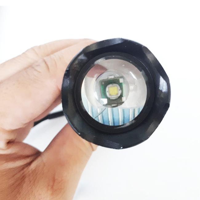 [HCM]Đèn pin Led Cree Q5 đèn pin sạc điện - siêu sáng