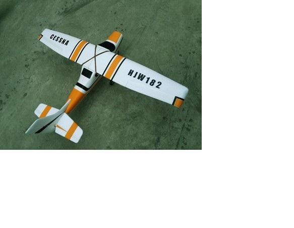Kit Cánh Bằng Cessna Bao Đập (Dành Cho Người Mới Tập Bay)
