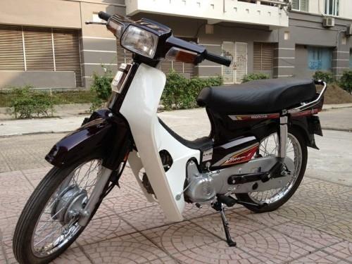 Mặt Nạ Con Thái Sịn