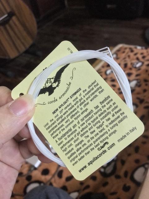 DÂY ĐÀN UKULELE AQUILA NHẬT