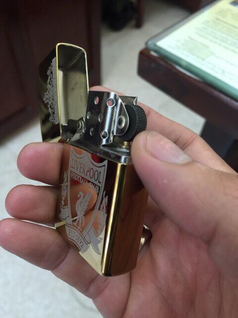 [HCM]Bật lửa zippo USA Logo LIVERPOOL