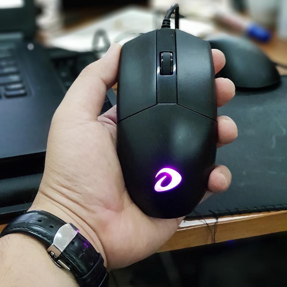 Chuột game DareU LM130