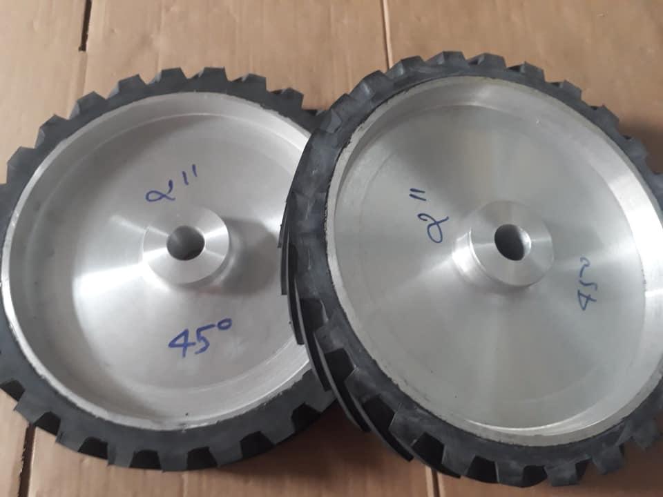 [HCM]Bánh xe cao su 45 độ 300*50*25.4