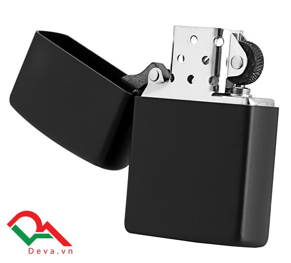 Bật lửa zippo Đen trơn-Cam kết đen trơn