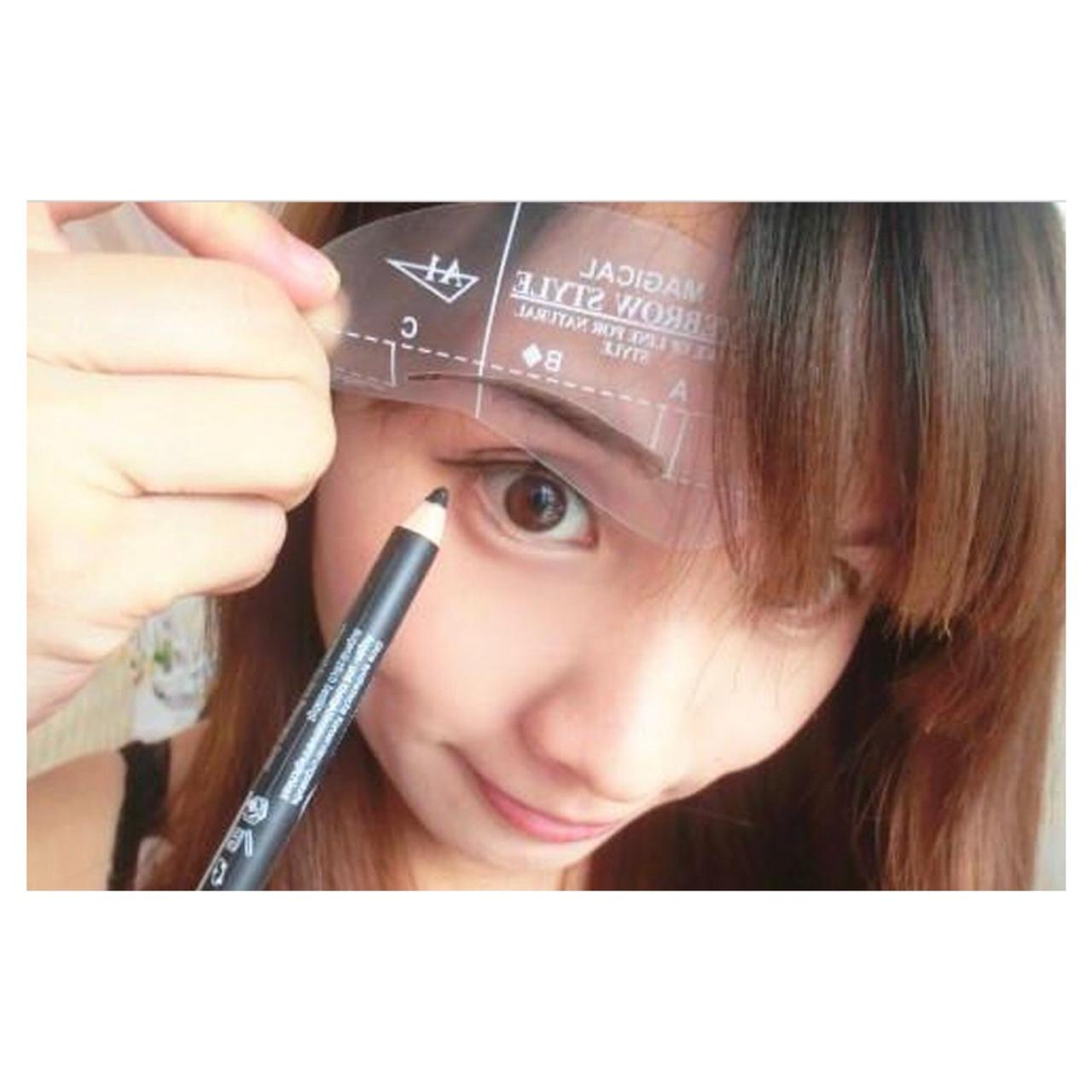[HCM]BỘ 24 KHUÔN KẺ CHÂN MÀY MIGIC EYEBROW STYLE