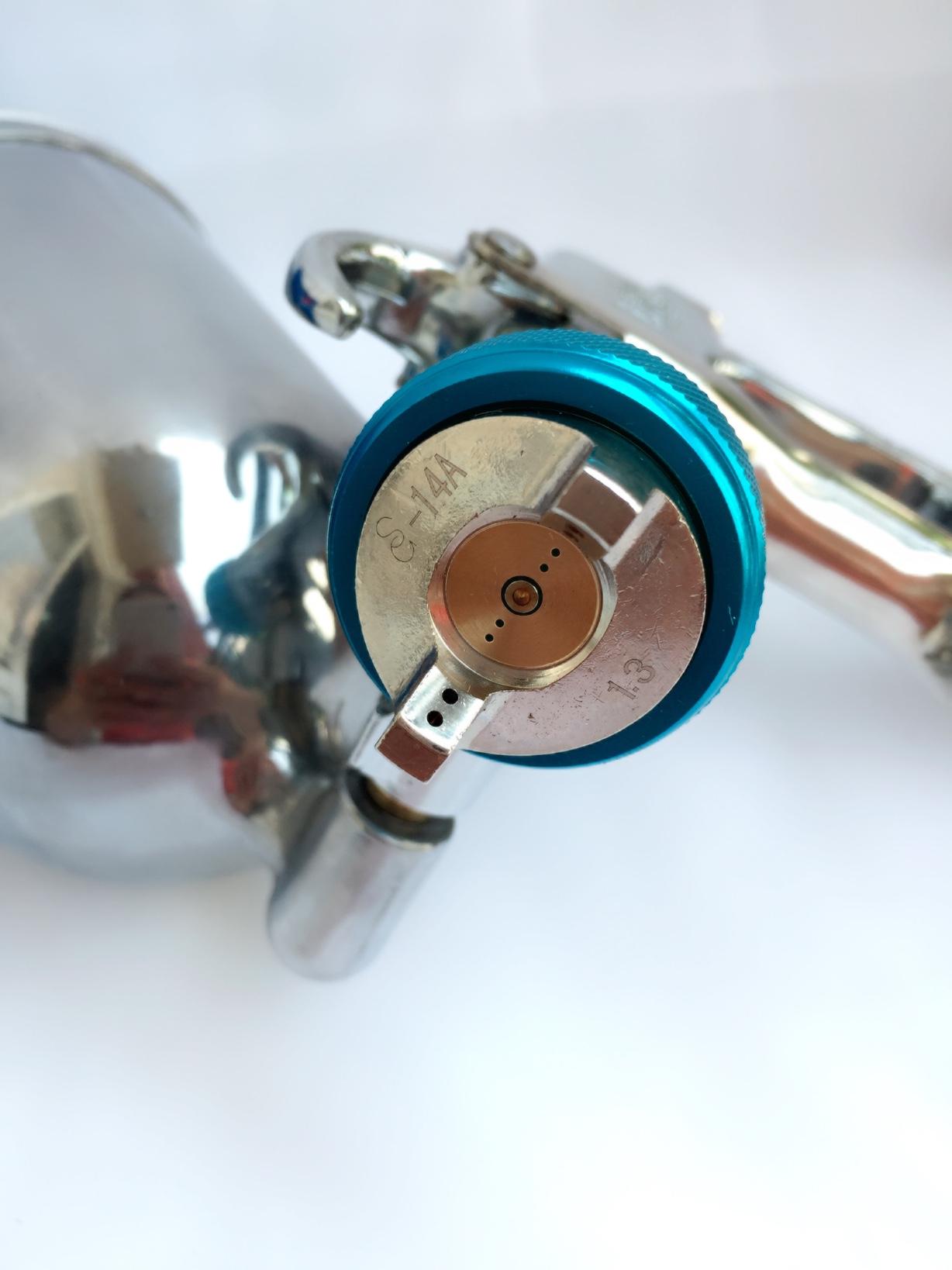 DỤNG CỤ PHUN SƠN YUNICA K100