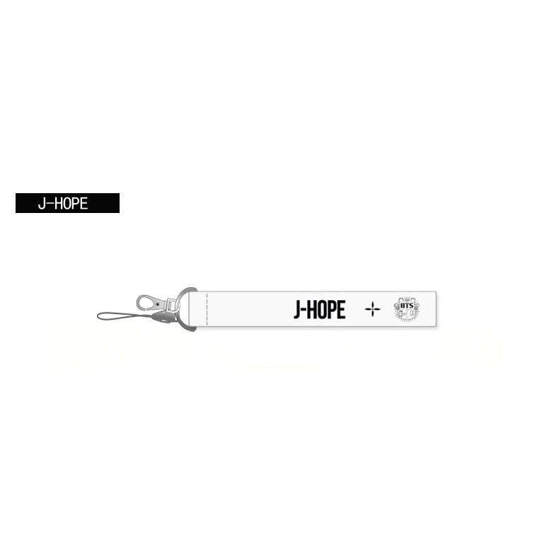 Nametag BTS trắng