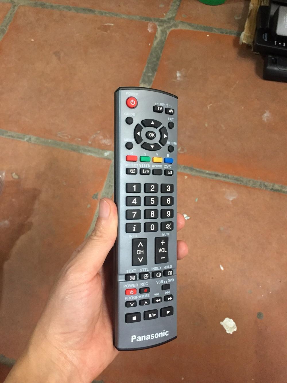 Điều khiển PANASONIC RM D720