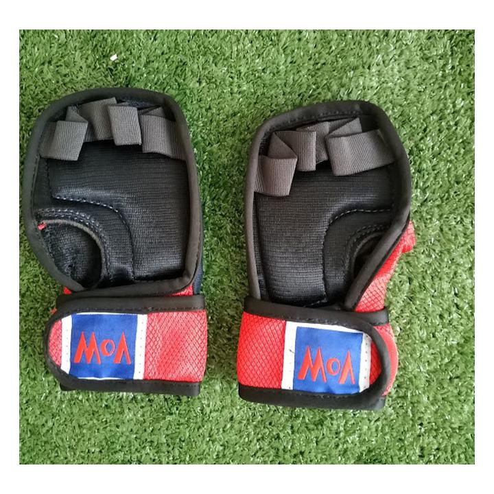 Găng tay tập gym cuốn cổ tay Vow