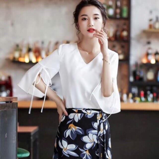 ÁO CỔ TIM TAY XẺ PHONG CÁCH