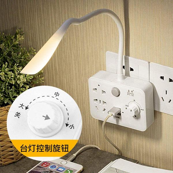 Ổ cắm điện có cổng sạc USB và đèn