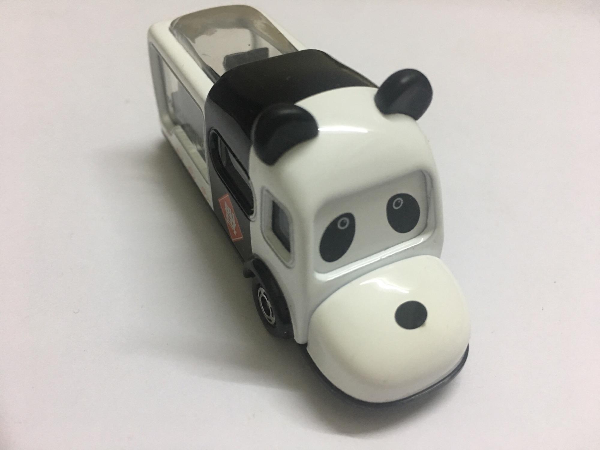 Xe ô tô mô hình Tomica Disney