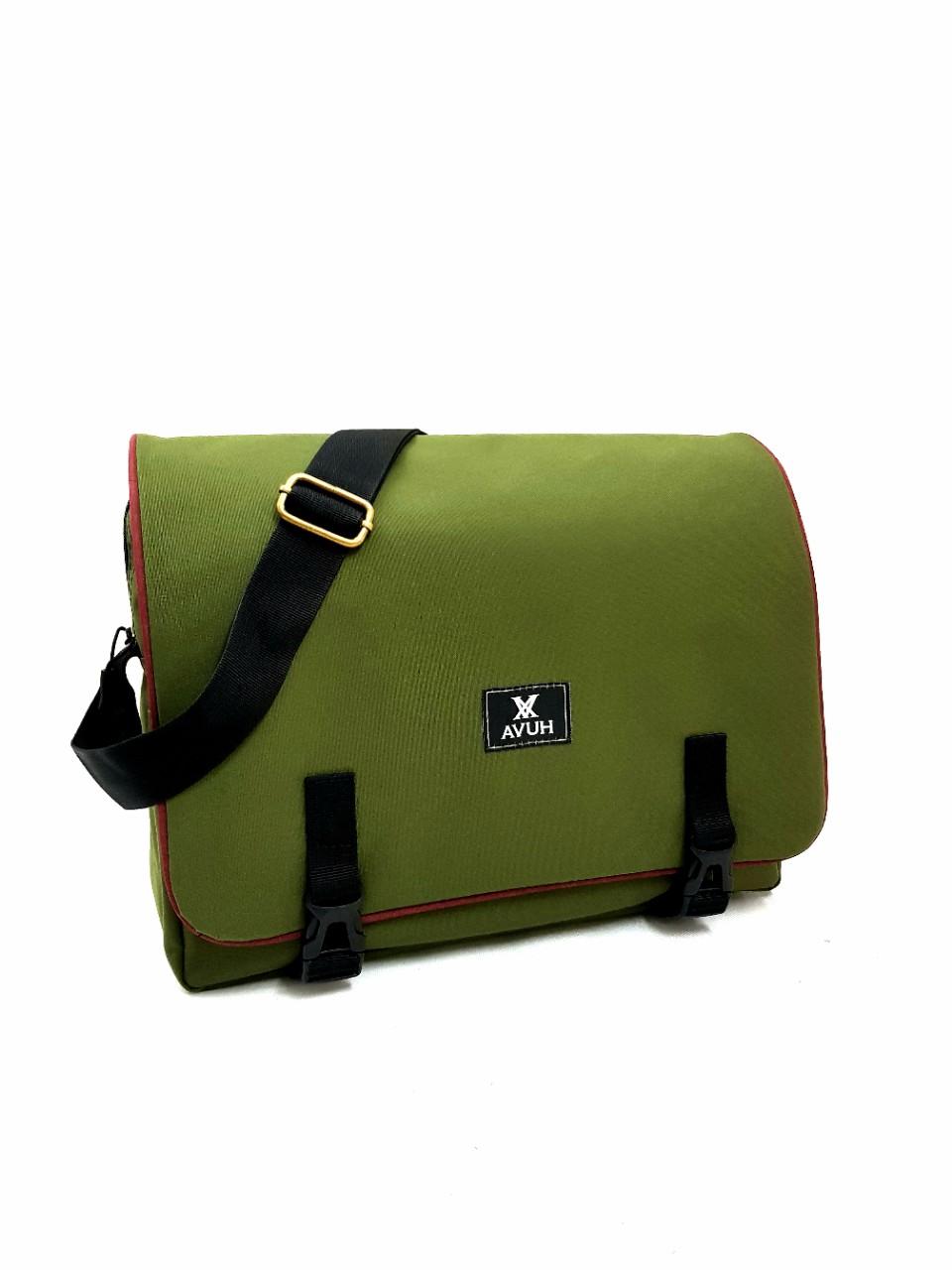 [HCM]Túi đeo chéo thời trang nam nữ công sở AVUH(Size 27x37)