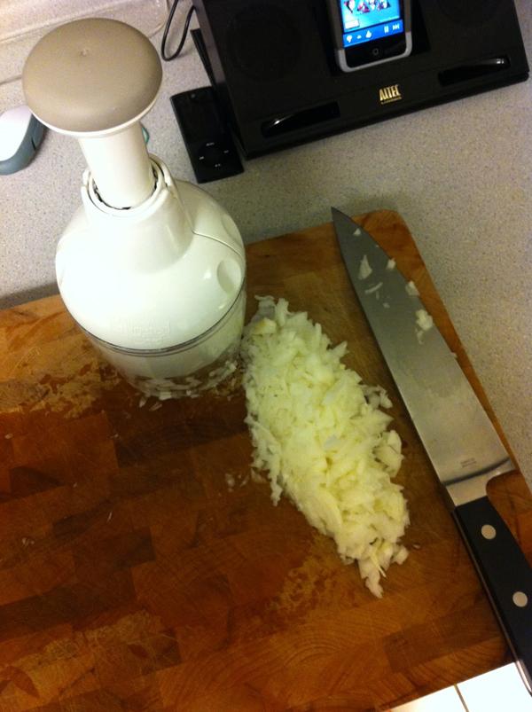 Dụng Cụ Băm Hành Tỏi Slap Chop