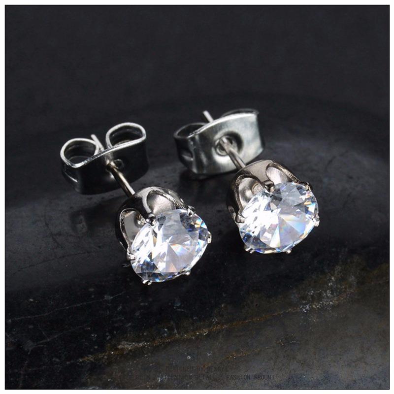 Bộ 2 bông tai thời trang 5mm BT39 (màu bạc, hột trắng)