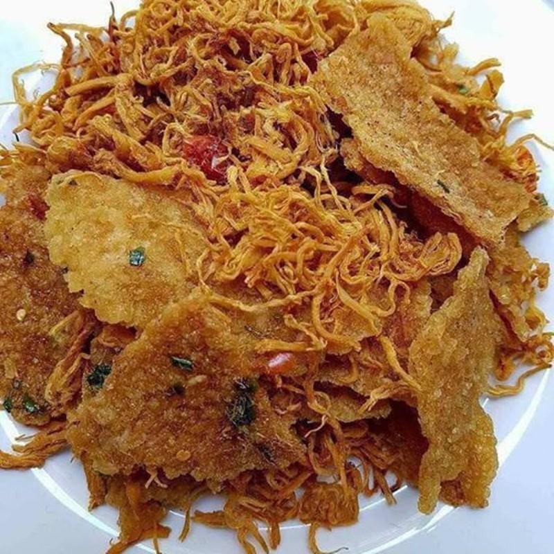 hũ 500g cơm cháy lắc khô gà