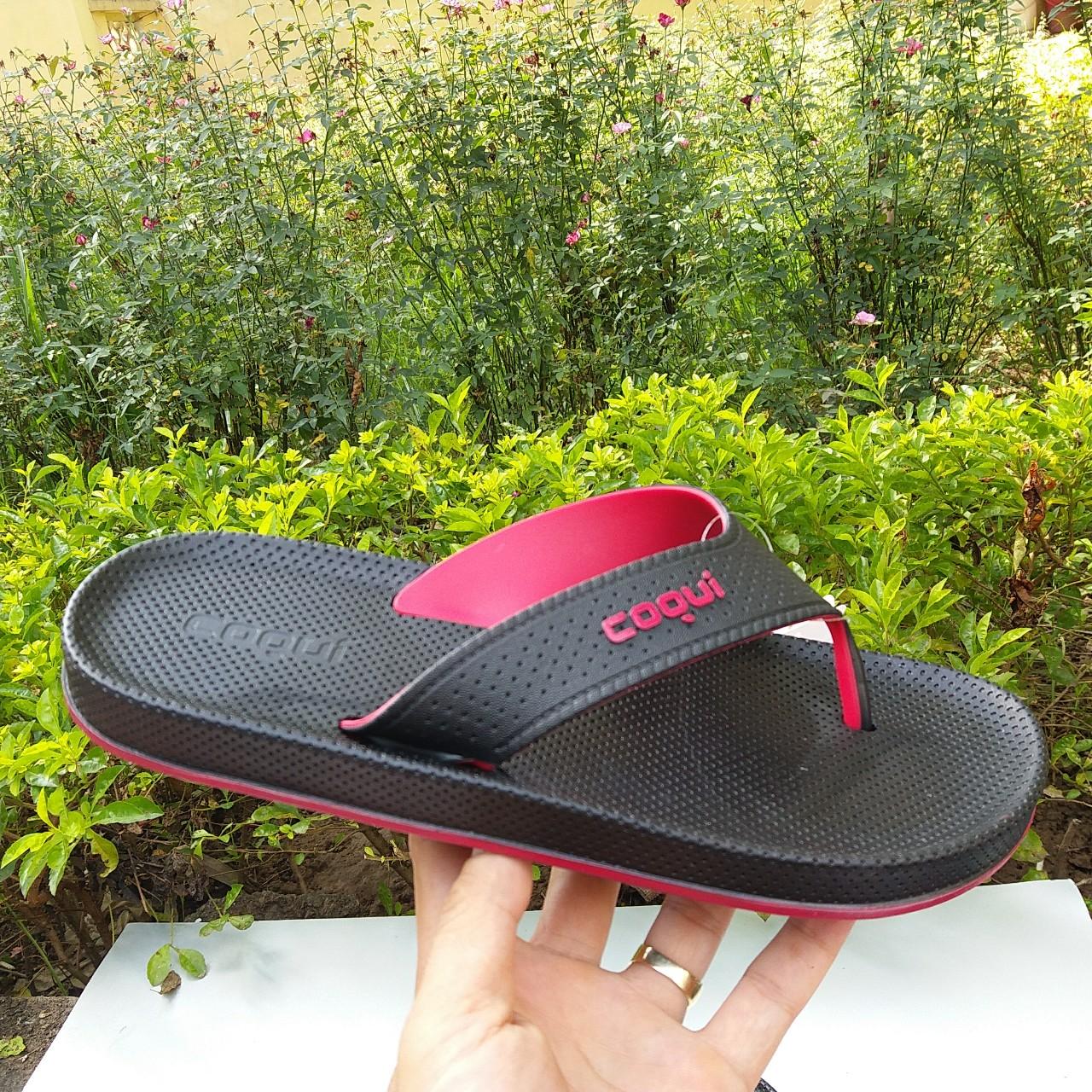 Dép xỏ ngón không ngấm nước