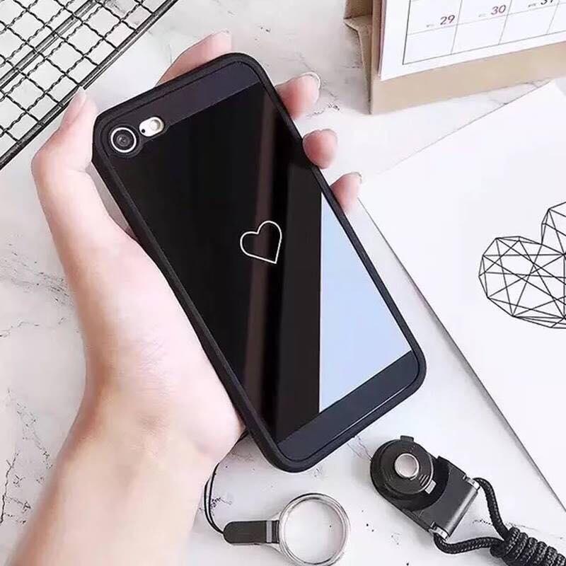 ỐP TIM TÌNH YÊU GIÀNH CHO IPHONE