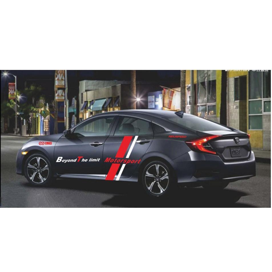 [HCM]Tem xe ô tô phong cách thể thao TS027 (trắng đỏ)