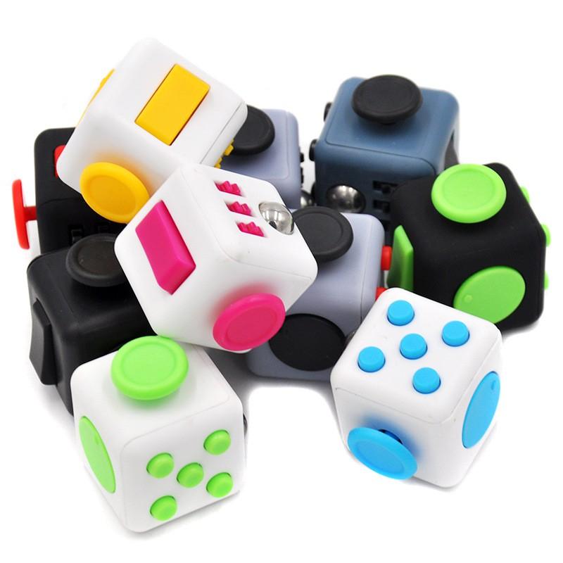 [HCM]Fidget Cube - Khối Vuông Thần Kỳ giúp giảm stress