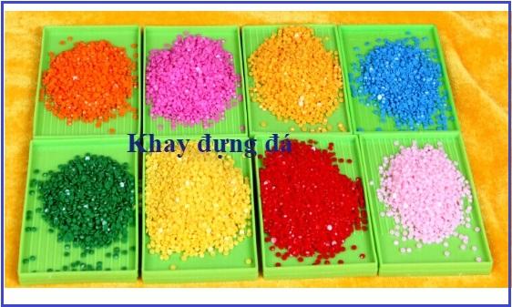 Tranh đính đá cha mẹ DF131