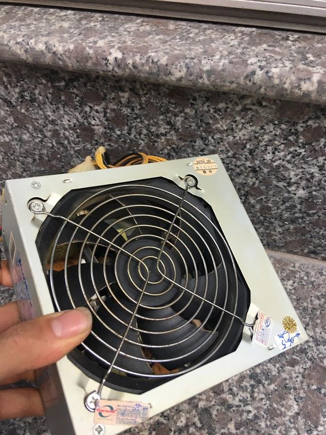 Nguồn Huntkey 400w Có Nguồn Phụ 6Pin