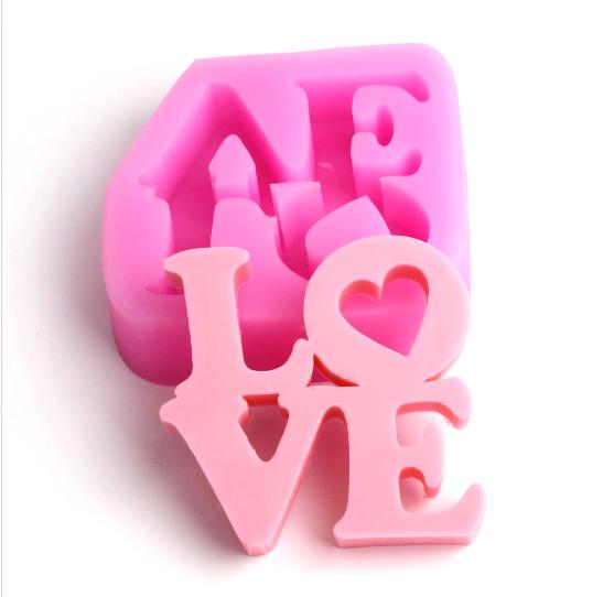 Khuôn rau câu silicon 3D chữ LOVE