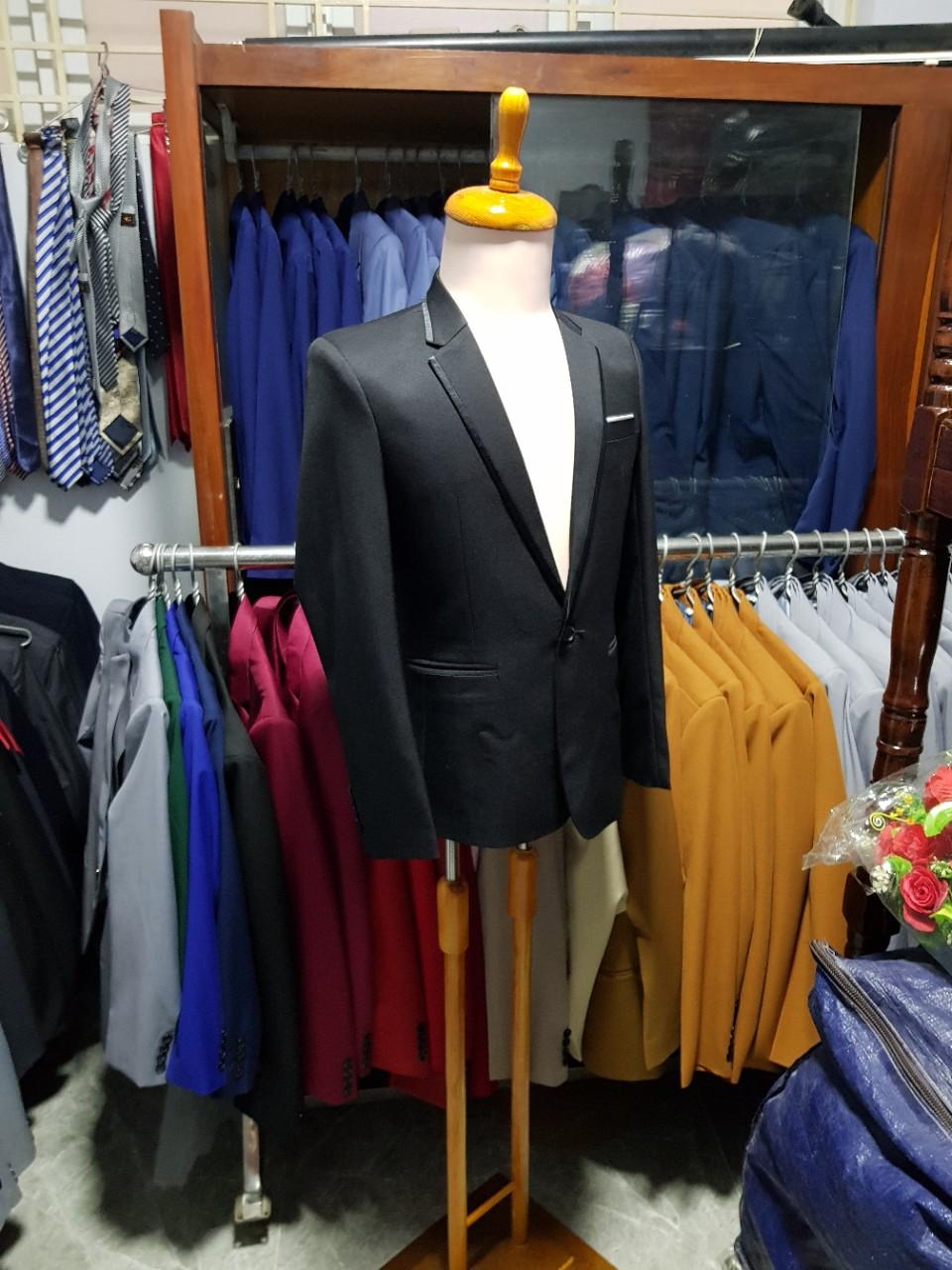Bộ Vest Nam Màu Đen Kiểu 1 Nút Form Ôm Body