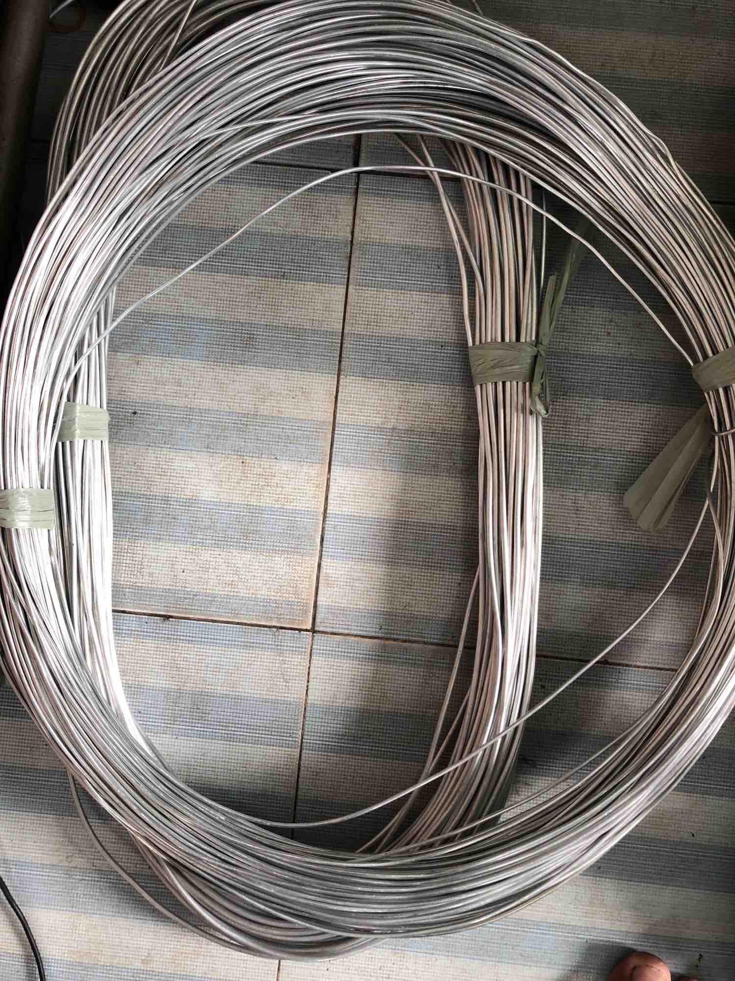 Dây Nhôm uốn cây (10m, kích thước 0,2mm)