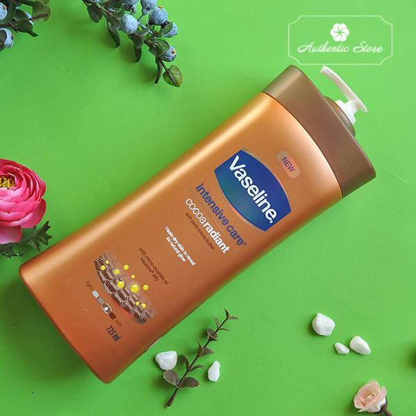 Sữa dưỡng thể Vaseline Total Moisture Cocoa Radiant 725ml