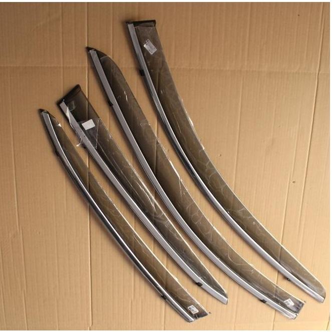 Vè che mưa Mazda 3, Mazda 6.