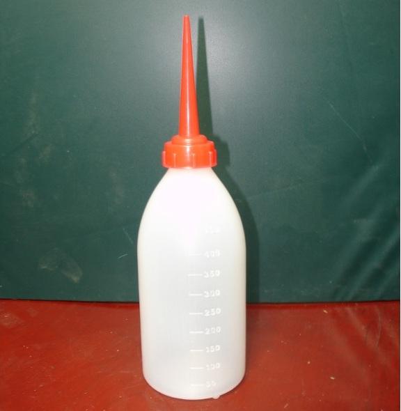 Bình tra dầu máy có chia vạch 500ml