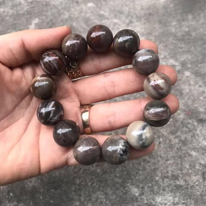 [HCM]VÒNG TAY GỖ HÓA THẠCH 16LY