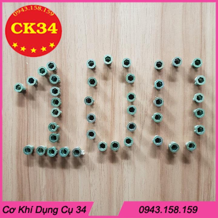 Bag of 6-100 Wooden Snails