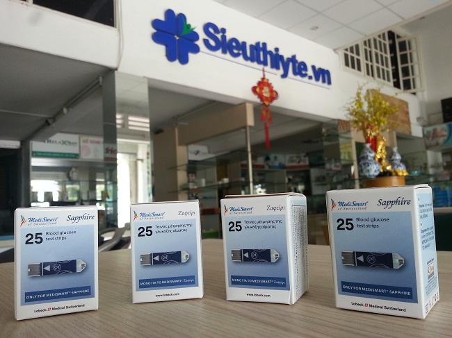 Hộp 25 Que Thử Máy Đo Đường Huyết Sapphire Plus | Chính Hãng Siêu Thị Y Tế