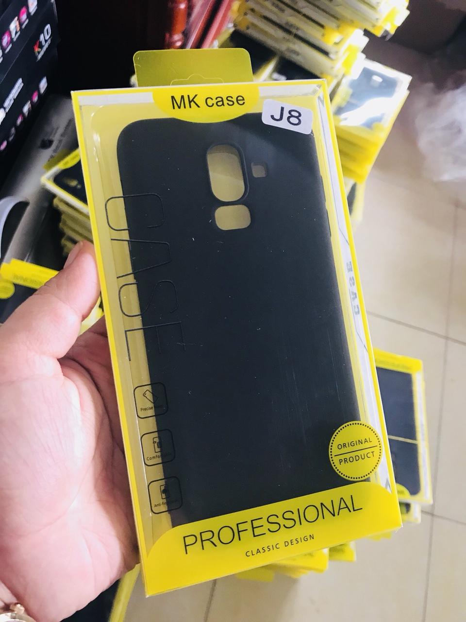 Ốp dẻo đen cao cấp cho Samsung Galaxy J8