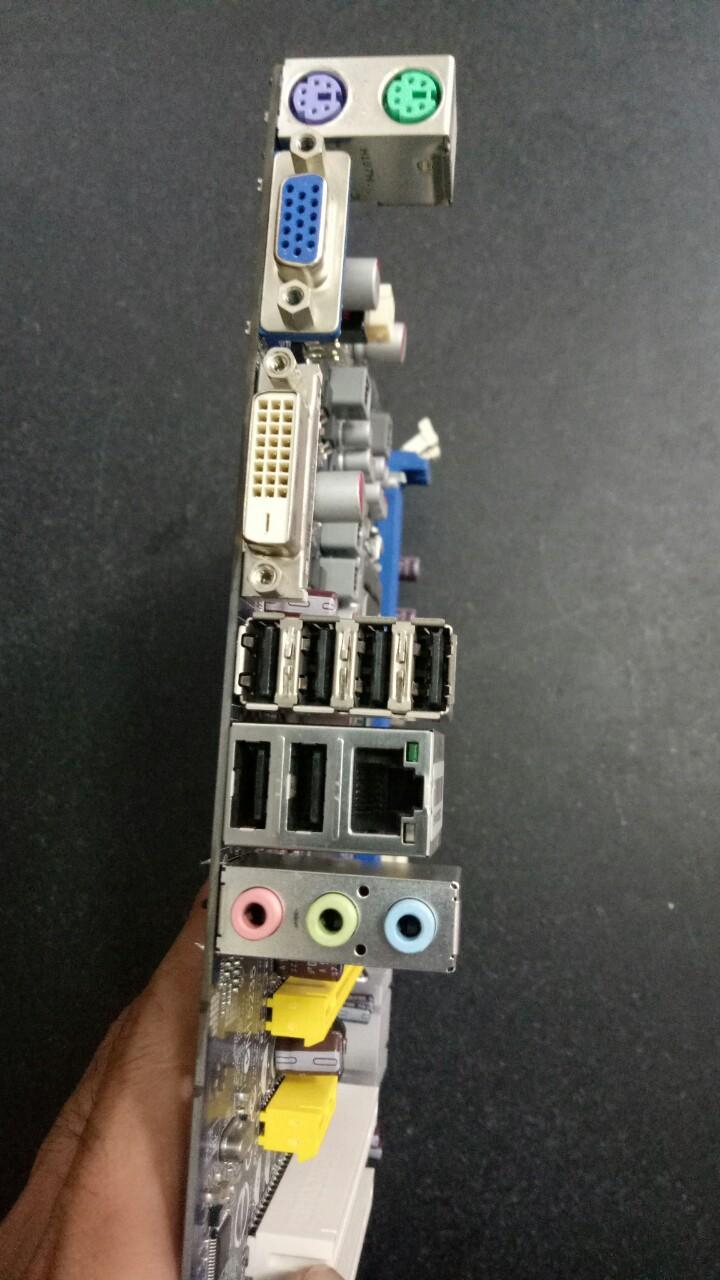 Main foxconn H55 socket 1156