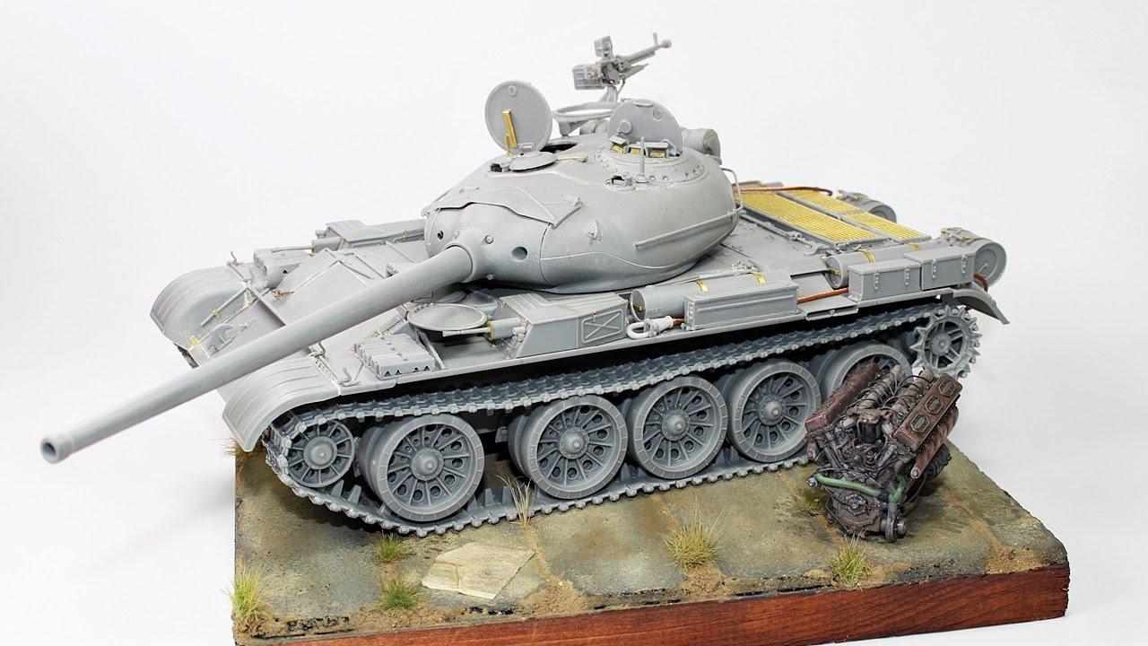 Mô hình lắp ráp- Xe Tăng RUSSIAN T-54B  Model 1952