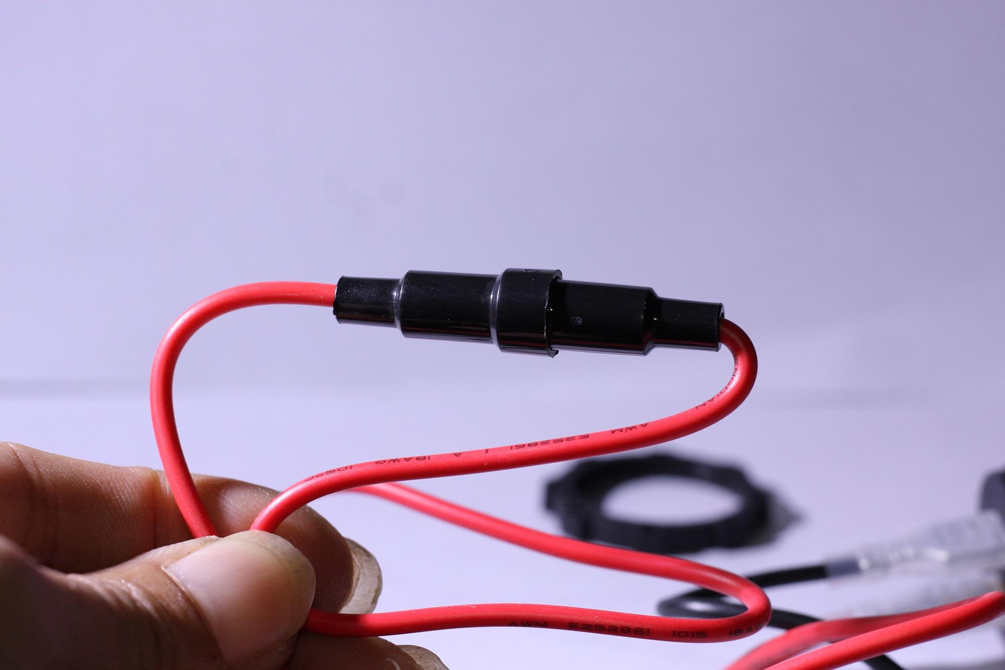 Đồng Hồ Koso Mini Đo Điện Bình Màu Đỏ
