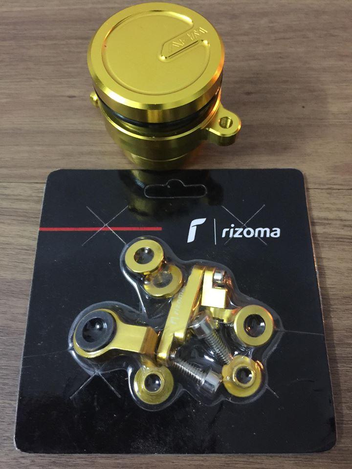 Bình dầu Rizoma sử dụng cho xe WINNER  EXCITER...(Tặng kèm pat)