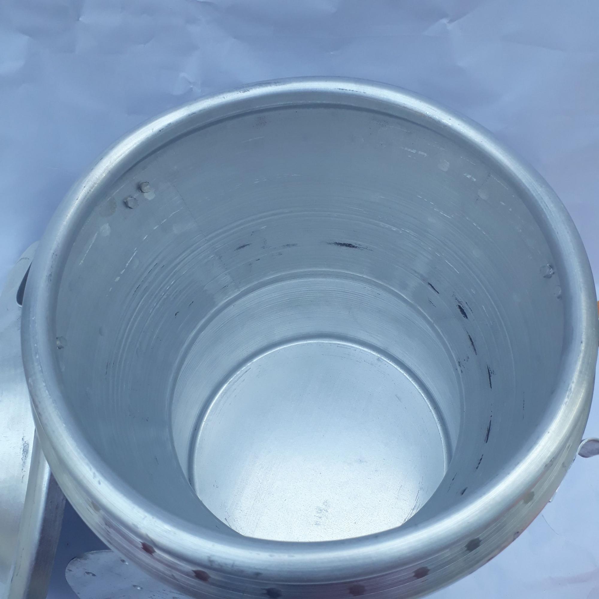 Chõ đồ xôi, nồi hấp nhôm đúc ( nấu được 1 kg gạo)