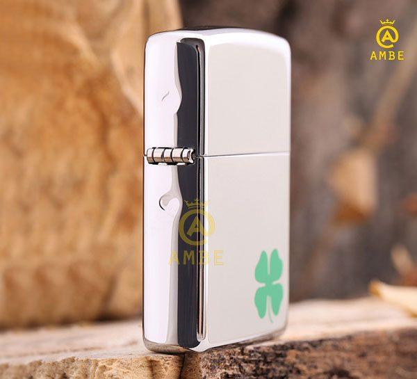 Bật lửa Zippo 24007 cỏ 4 lá may mắn