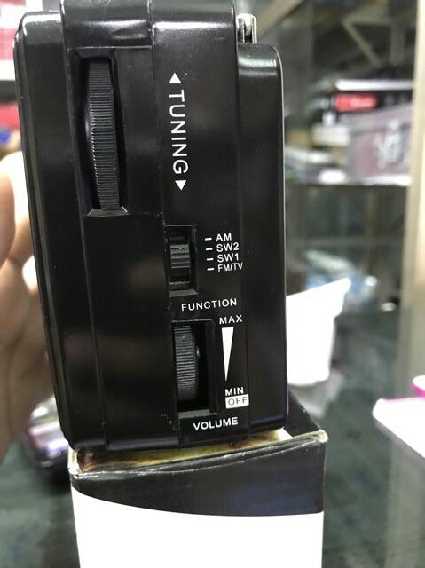 RADIO SONY sw-703