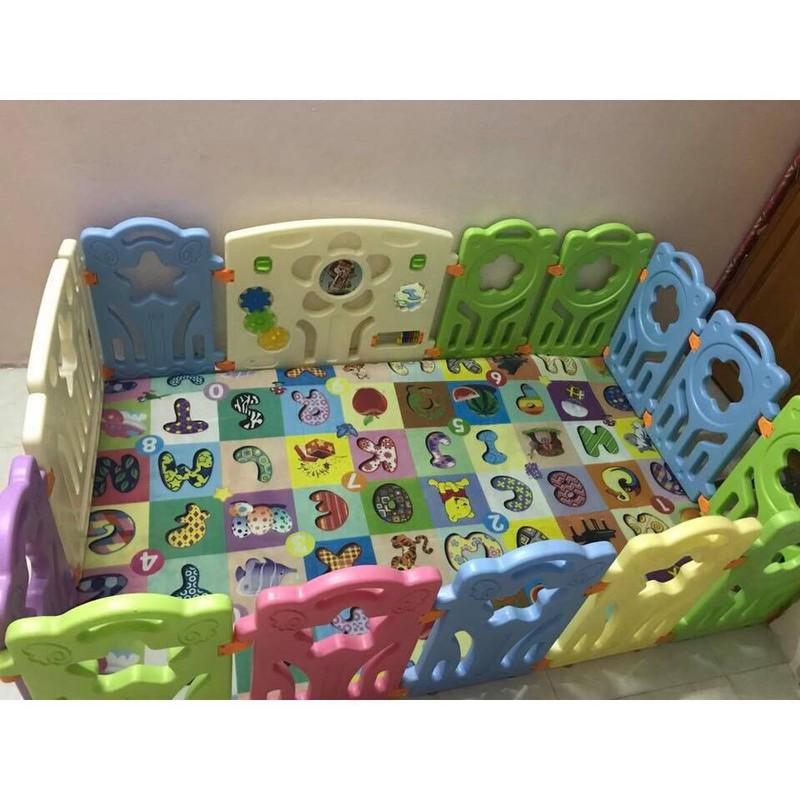 Quây cũi nhựa 3d cho bé loại 14 miếng kích thước 1m5 x 1m8