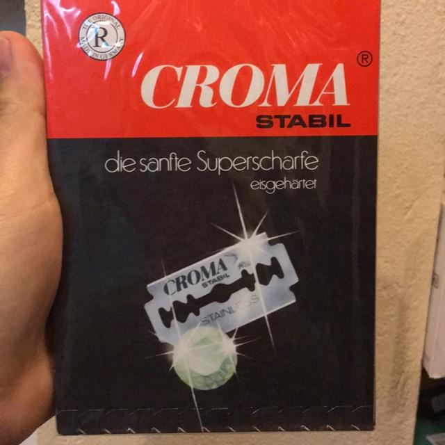 Dao Lam croma đẹp ( 1 hộp 200 lưỡi )