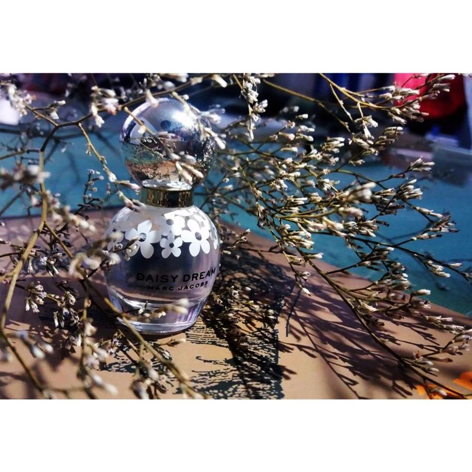 Nước hoa nữ MARC JACOBS Daisy Dream EDT 4ml
