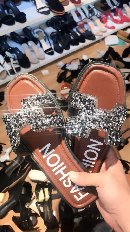 Dép HM đính đá - Ảnh chụp thật tại shop