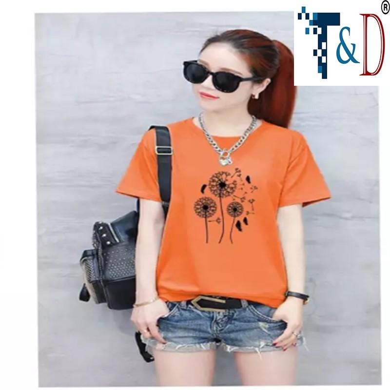 Áo thun nữ in hình lá bồ công anh may mắn