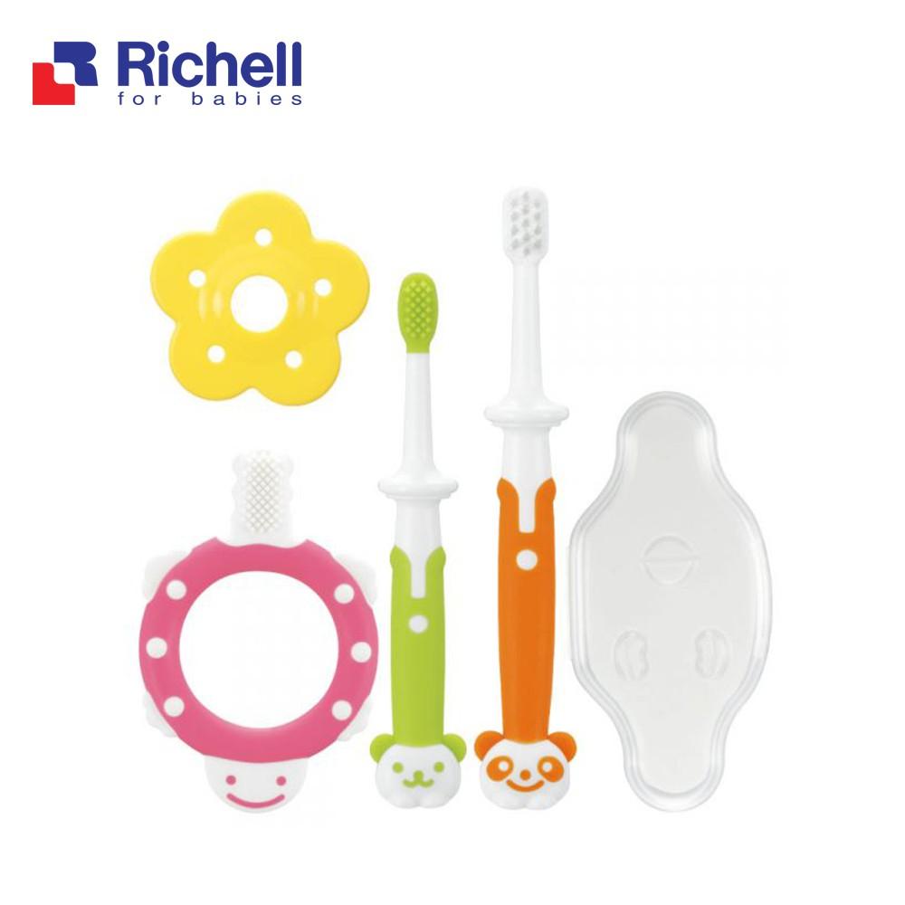 [HCM]Bàn chải bước 3 (12m+) Richell RC93865